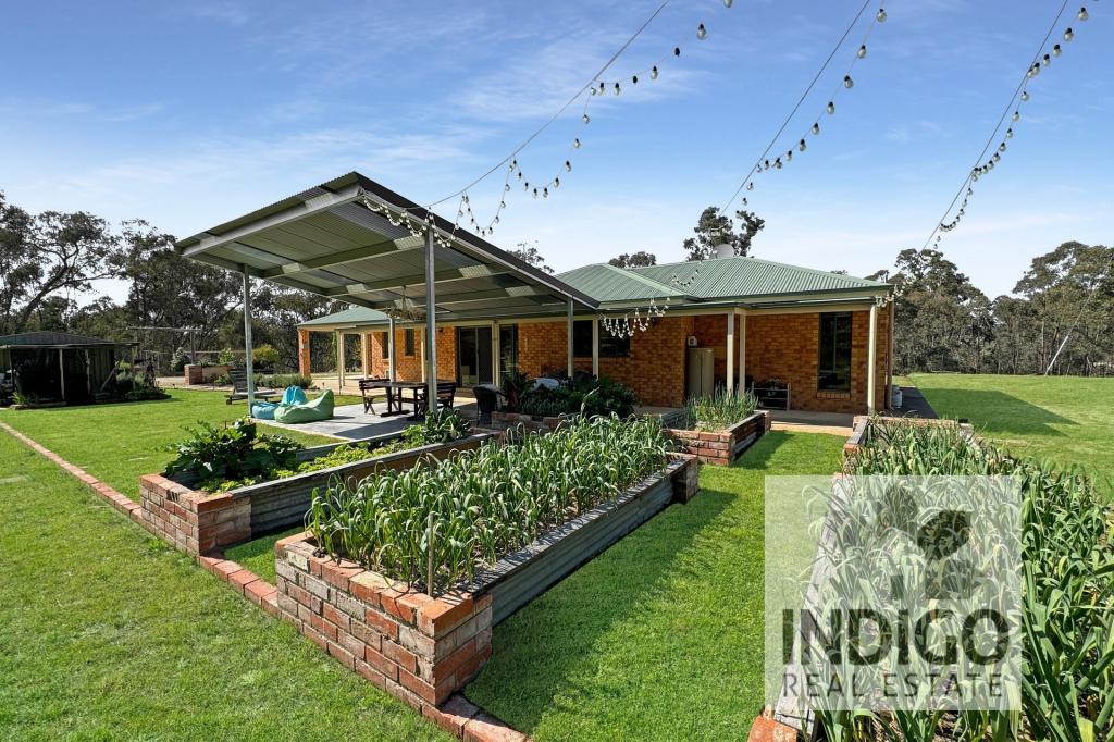 649 BEECHWORTH-CHILTERN RD, BEECHWORTH, VIC 3747