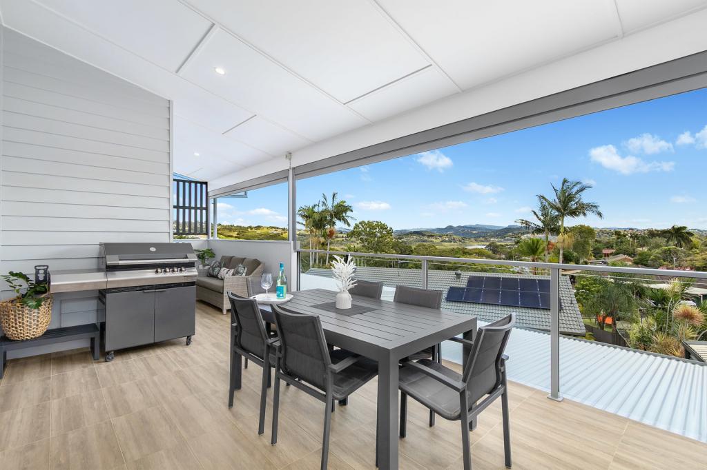 10a Burrawong Ct, Banora Point, NSW 2486