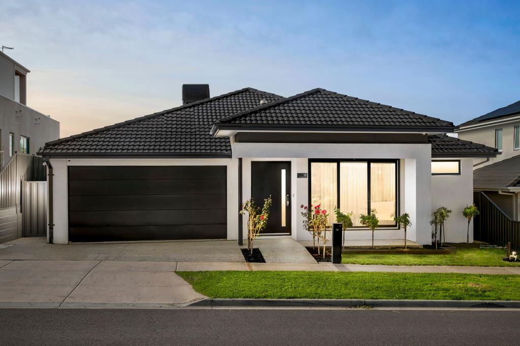 18 Clockwise St, Greenvale, VIC 3059