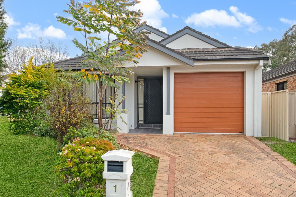 1 Boonderoo Ave, Glenwood, NSW 2768