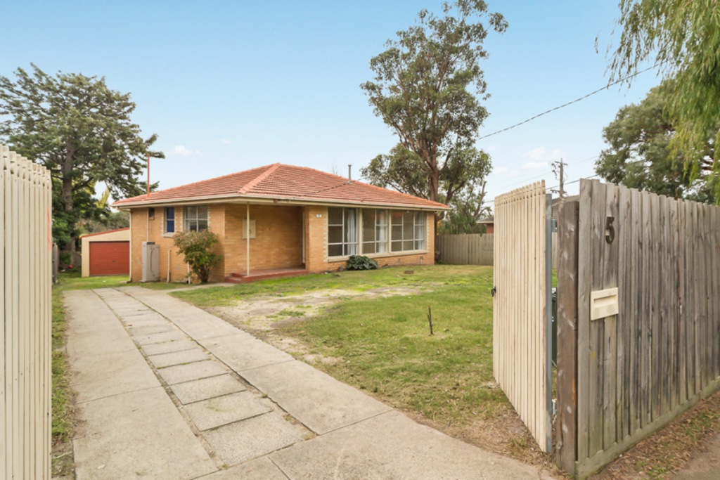 5 Alba St, Frankston North, VIC 3200