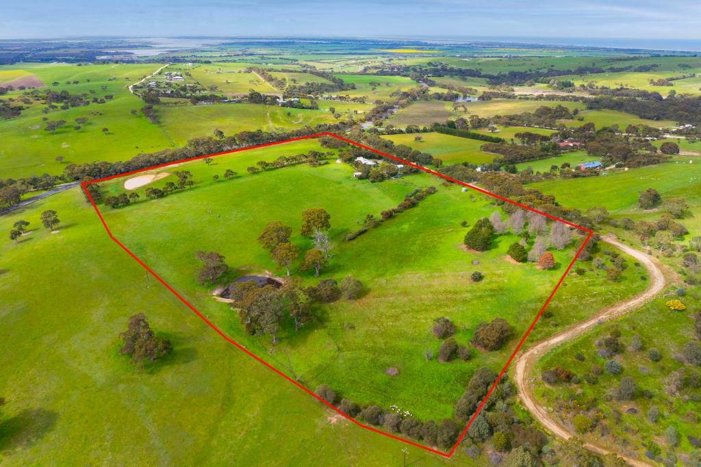 24 Castle Range Rd, Currency Creek, SA 5214