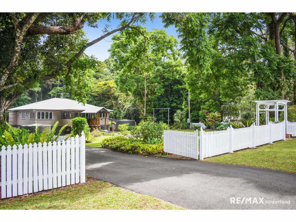 6 Mary Cairncross Ave, Maleny, QLD 4552