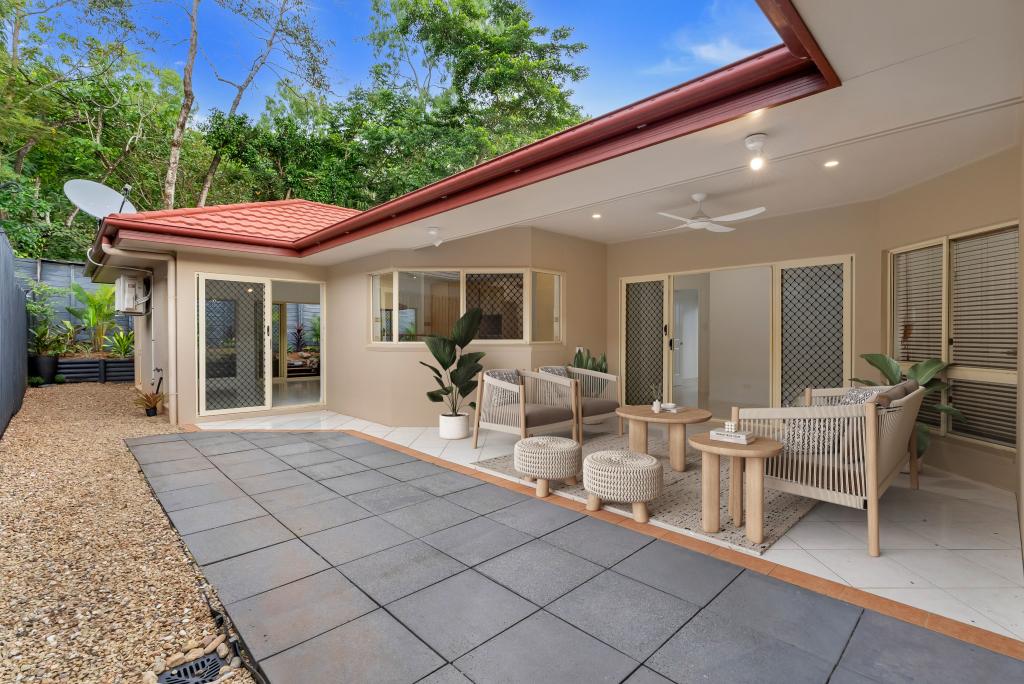 21 Chesterfield Cl, Brinsmead, QLD 4870
