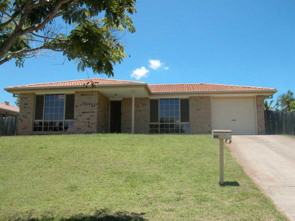 34 Federation Dr, Hillcrest, QLD 4118