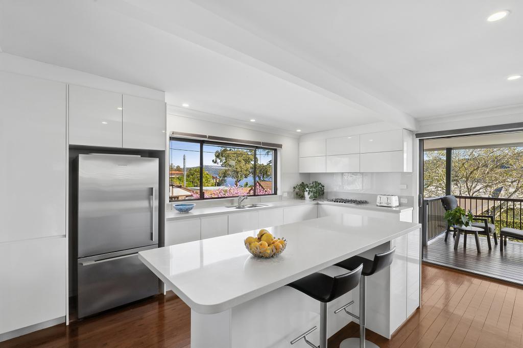 40 Albany St, Point Frederick, NSW 2250