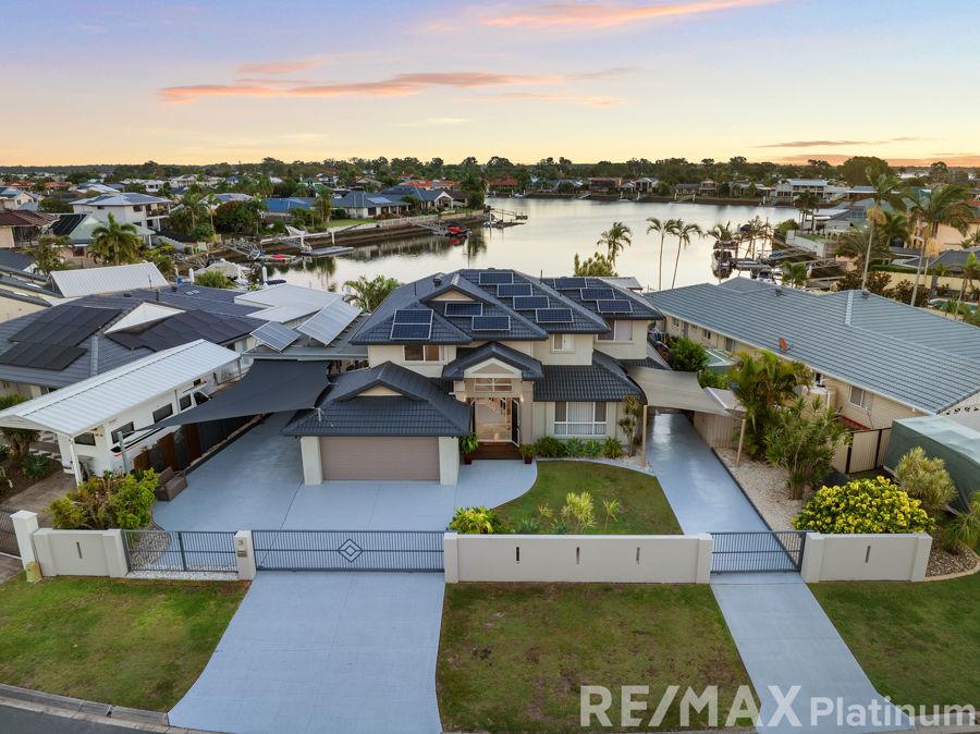 3 TASMAN CT, BANKSIA BEACH, QLD 4507