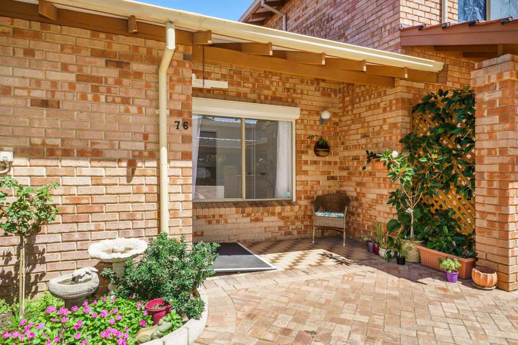 76/7 Harman Rd, Sorrento, WA 6020