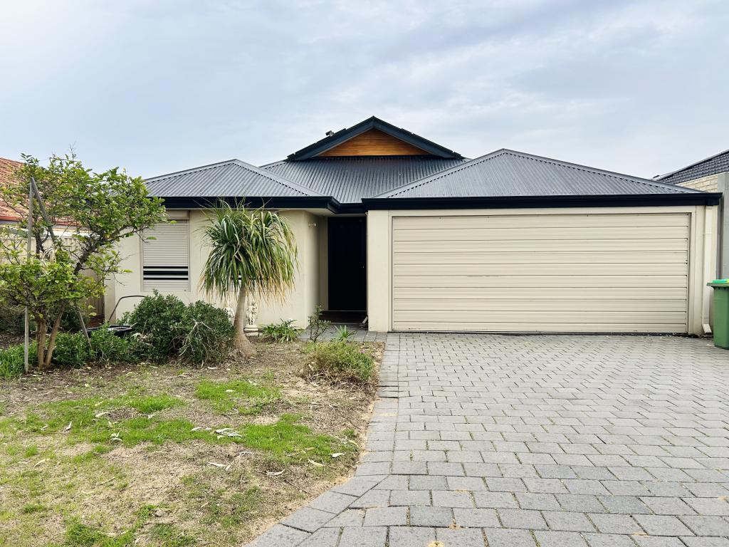 26 Indee Pass, Secret Harbour, WA 6173
