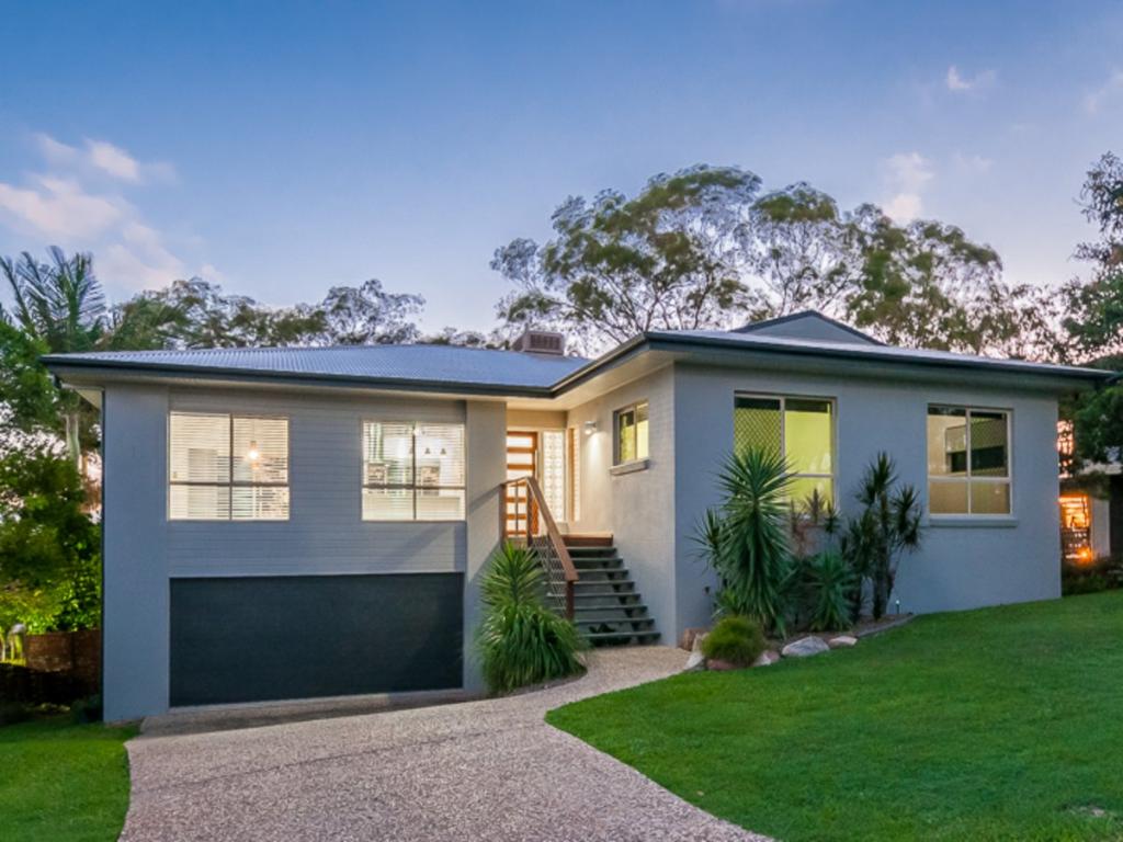 25 Rigby Cres, West Gladstone, QLD 4680