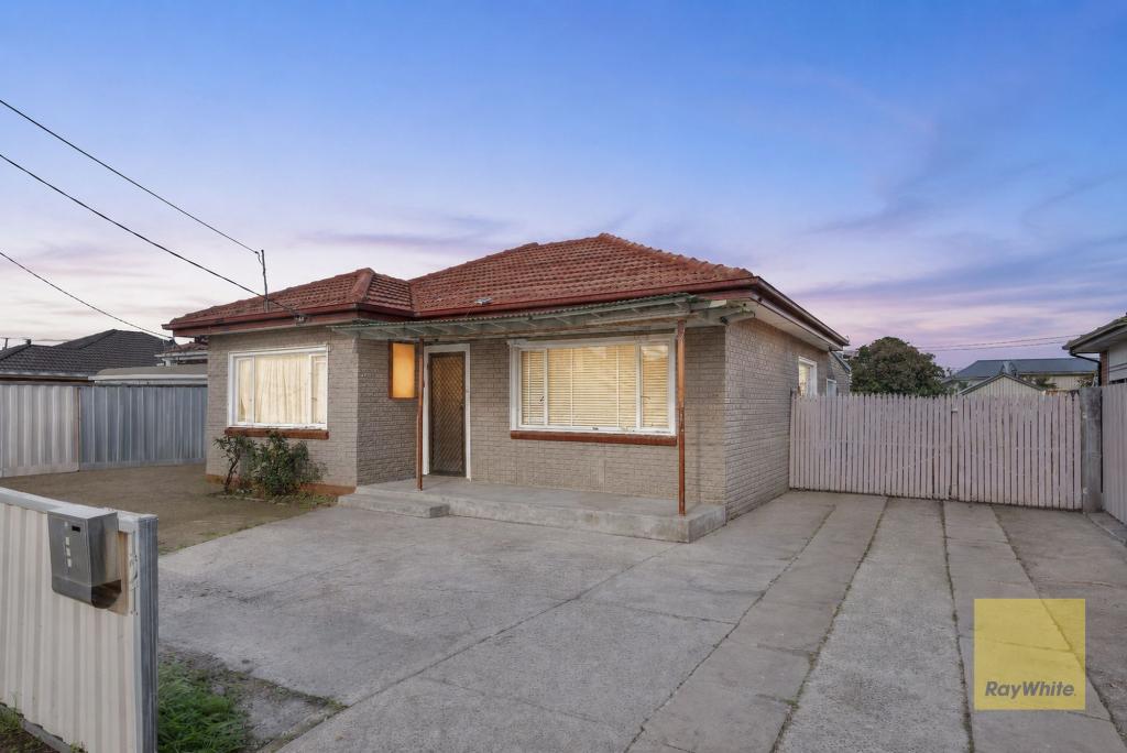 121 William St, St Albans, VIC 3021