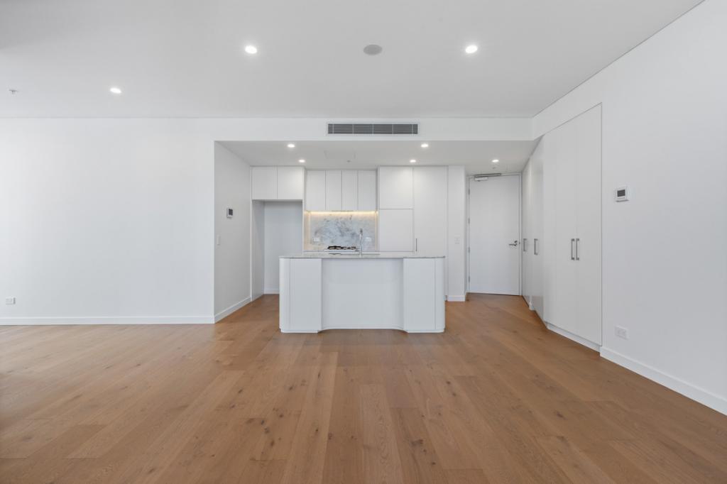 2004/33 Terry Rd, Rouse Hill, NSW 2155