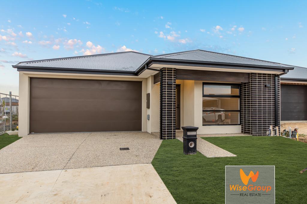 66 REEF CCT, CLYDE, VIC 3978