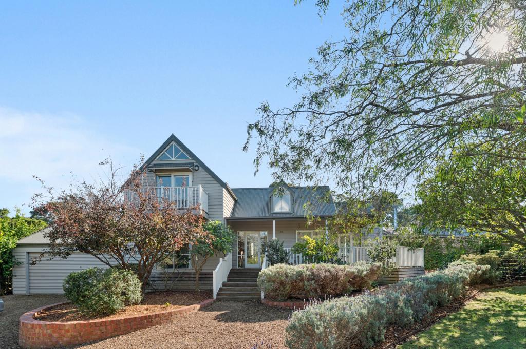 36 Hilltop Ct, Shoreham, VIC 3916