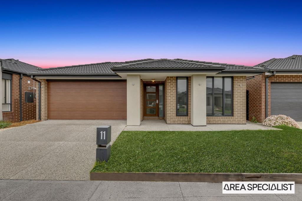 11 CAMMERAY RD, TARNEIT, VIC 3029