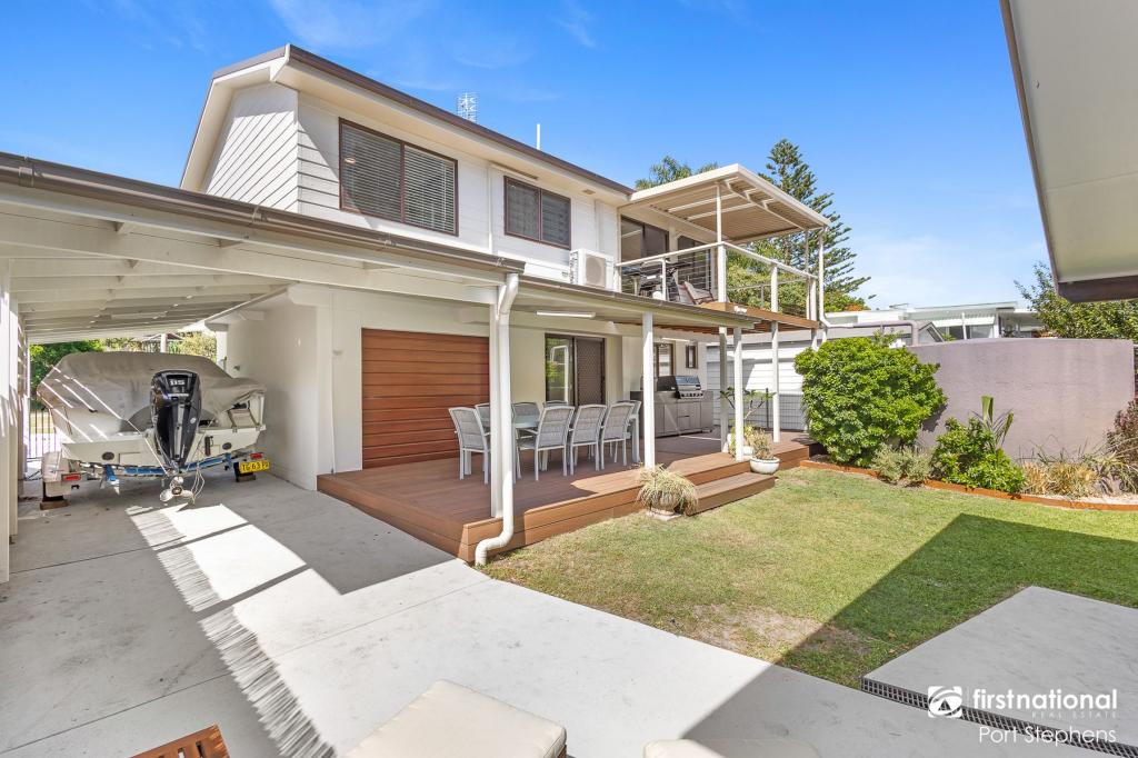 15 Taylor Rd, Taylors Beach, NSW 2316