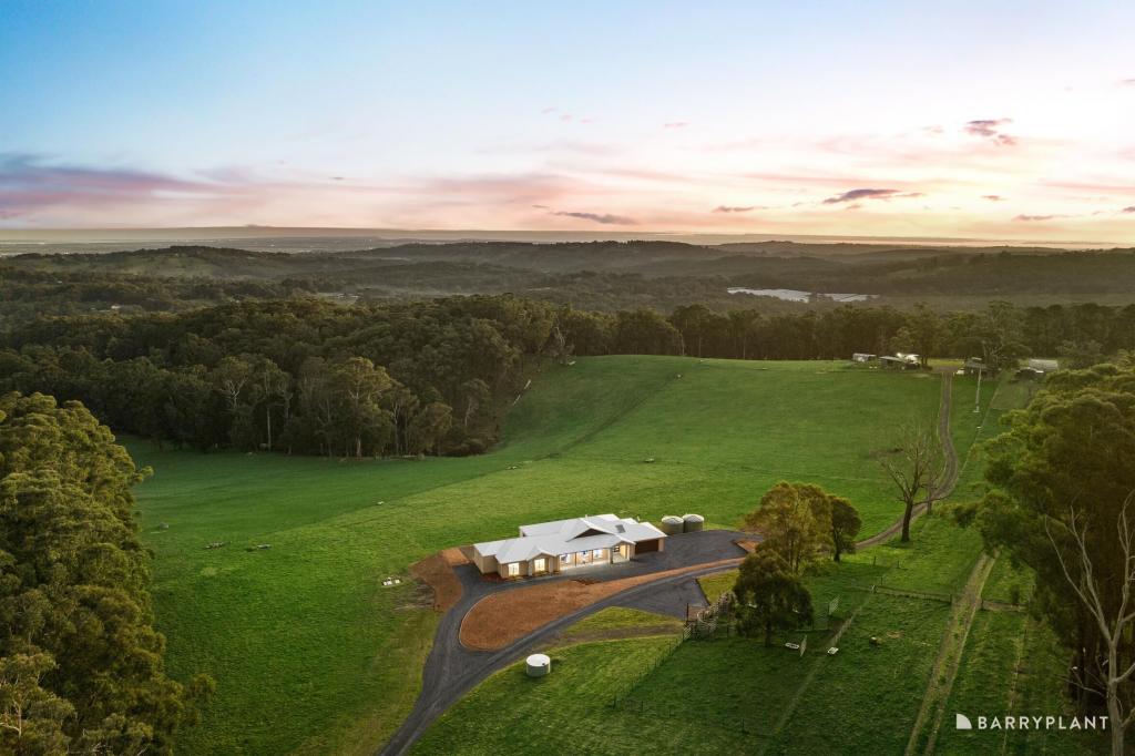 243 Mt Eirene Rd, Gembrook, VIC 3783