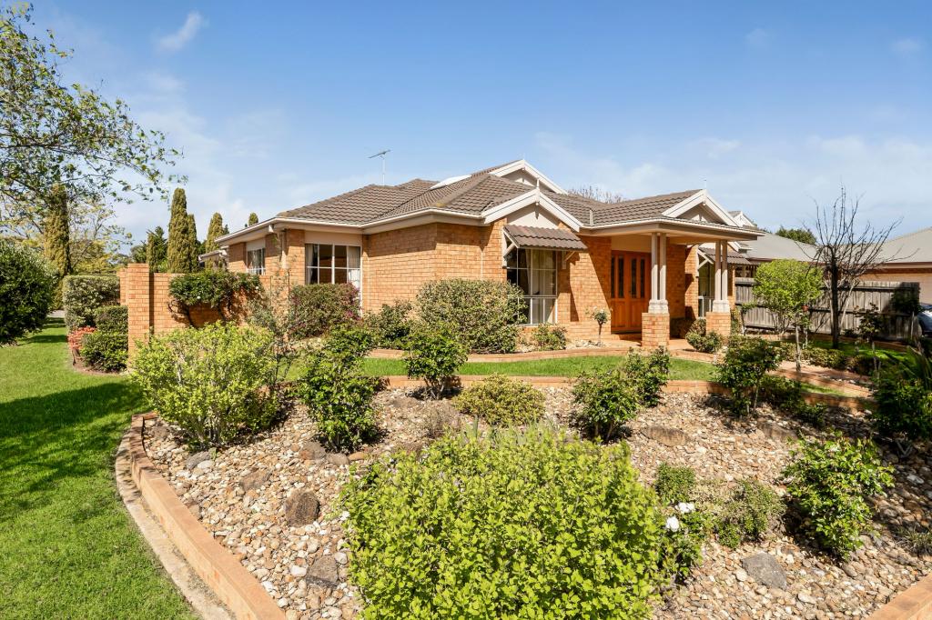 44 Truganina Ave, Seabrook, VIC 3028