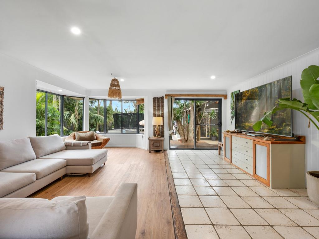 32 Waratah Ave, Cudmirrah, NSW 2540