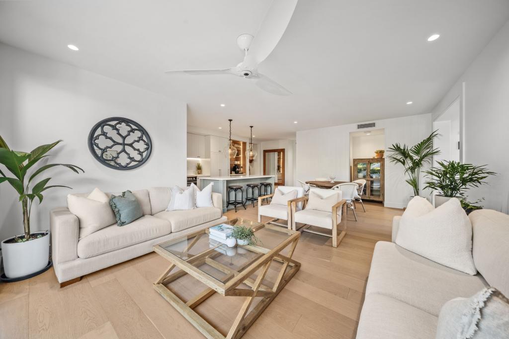 1/3 Beach Pde, Surfers Paradise, QLD 4217