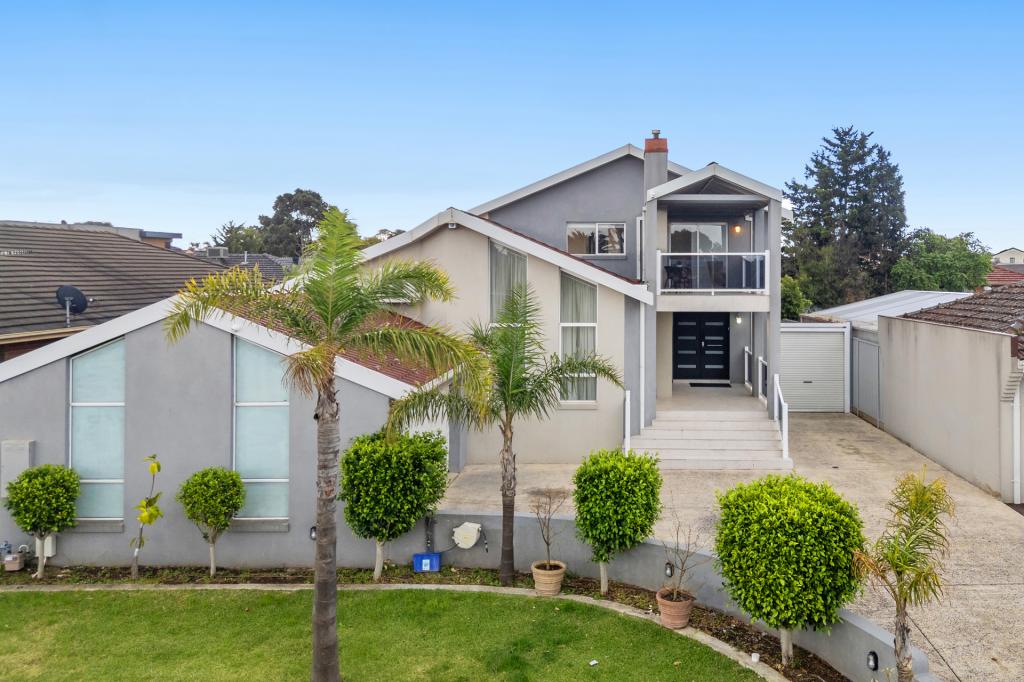 48 Parmelia Dr, Taylors Lakes, VIC 3038