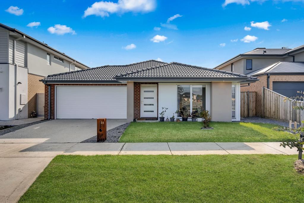 25 Cairns Cres, Officer, VIC 3809