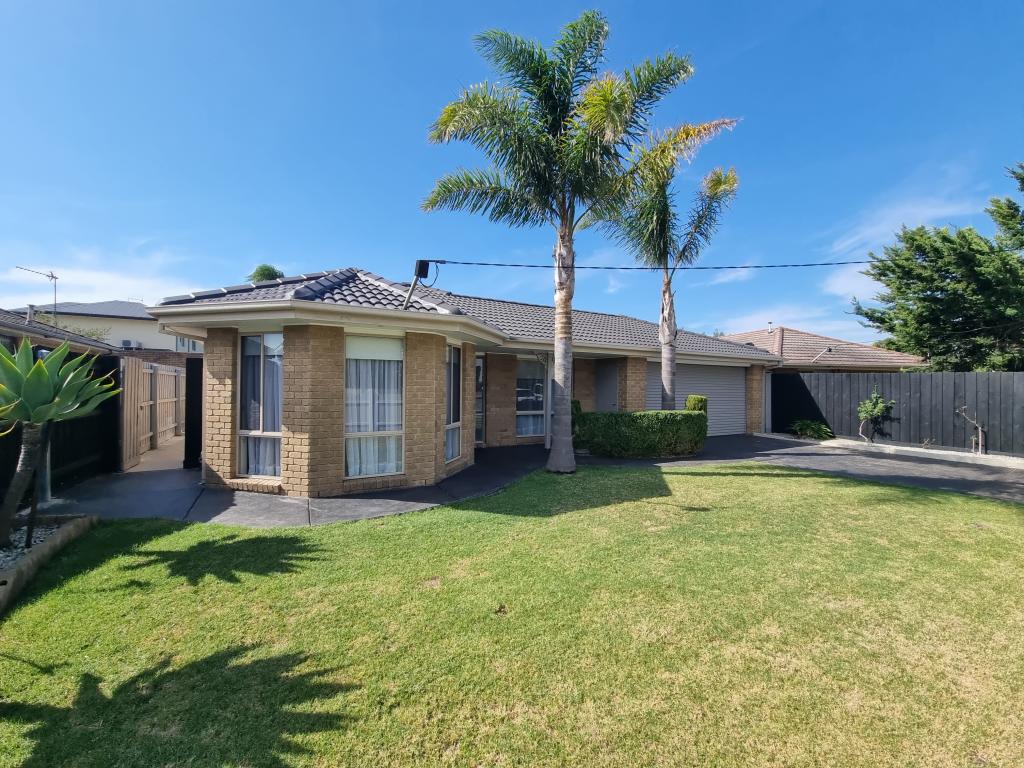 14 WATSON AVE, DROMANA, VIC 3936