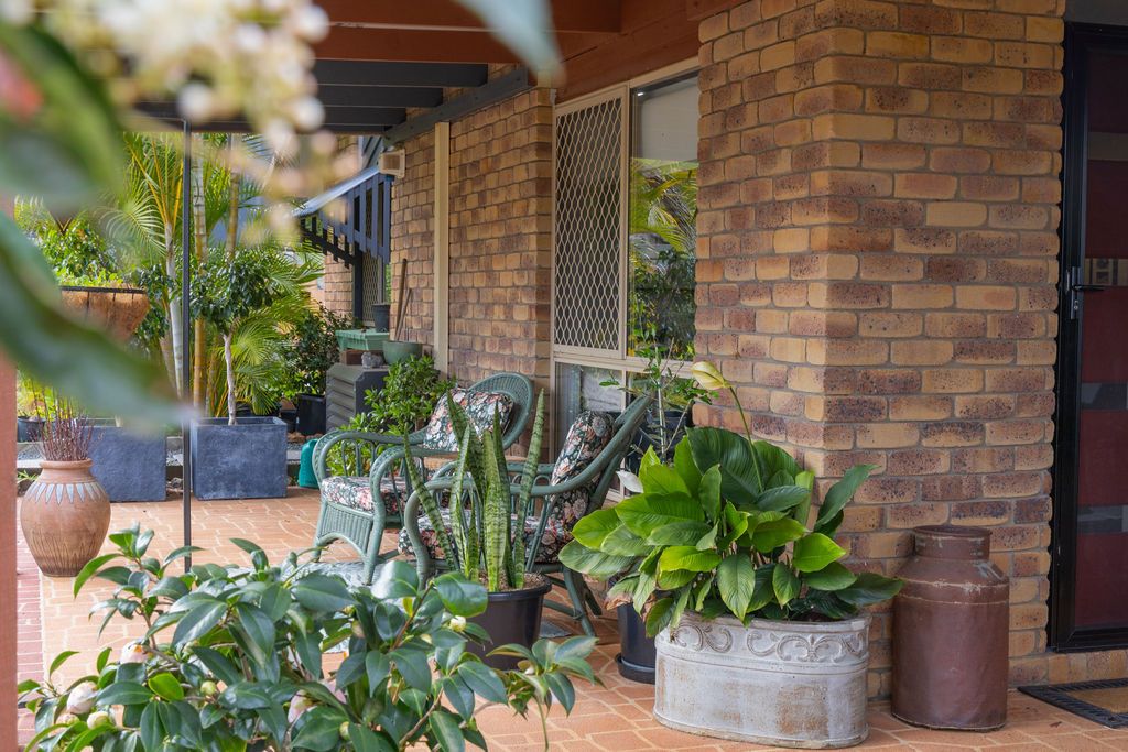 56 Valley View Dr, Meringandan West, QLD 4352