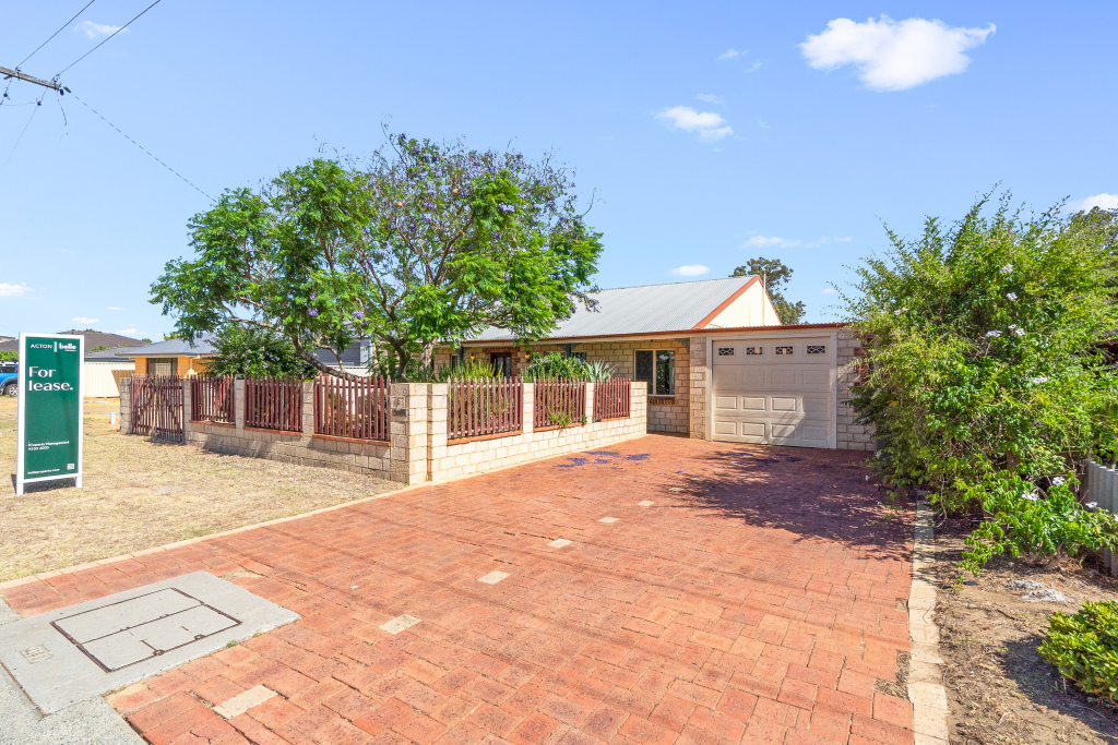 13 SASKATCHEWAN WAY, GREENFIELDS, WA 6210