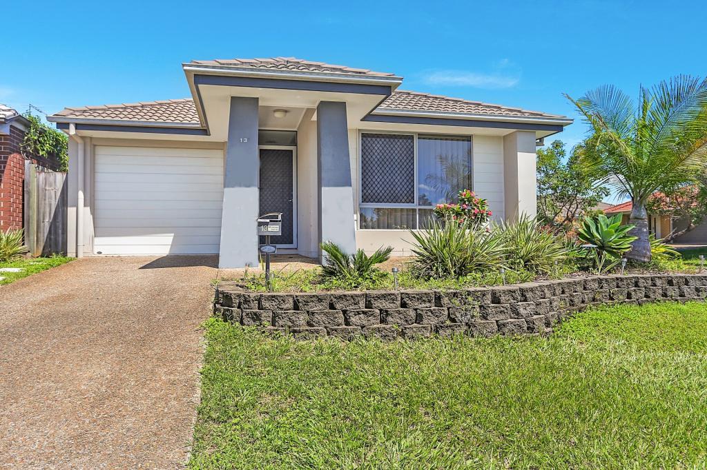 13 Livingstone Ct, North Lakes, QLD 4509