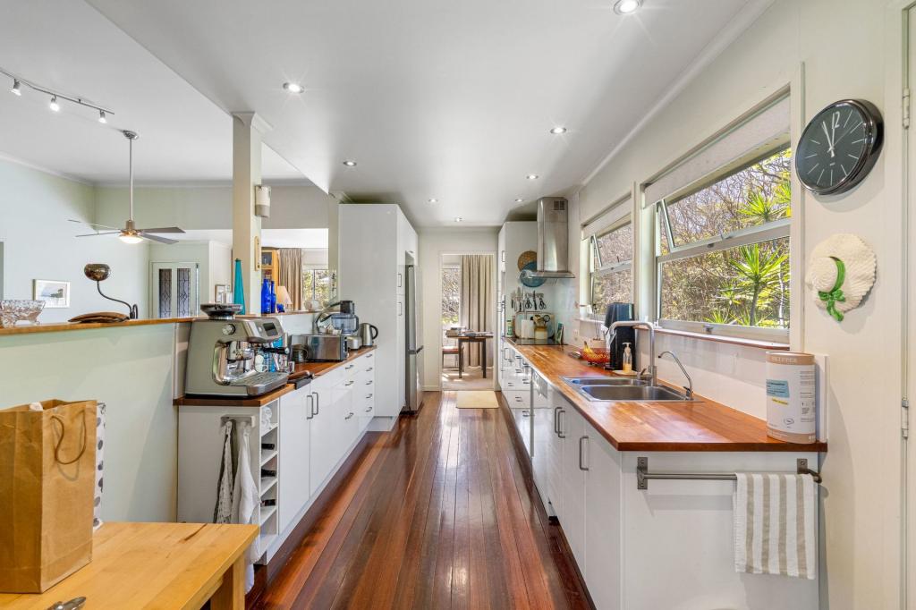 14 Currey St, Brassall, QLD 4305
