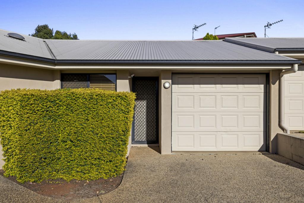 2/8 Mason Ct, Kearneys Spring, QLD 4350