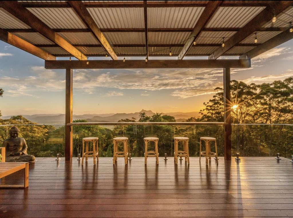 16 Athelstan Tce, Tomewin, NSW 2484