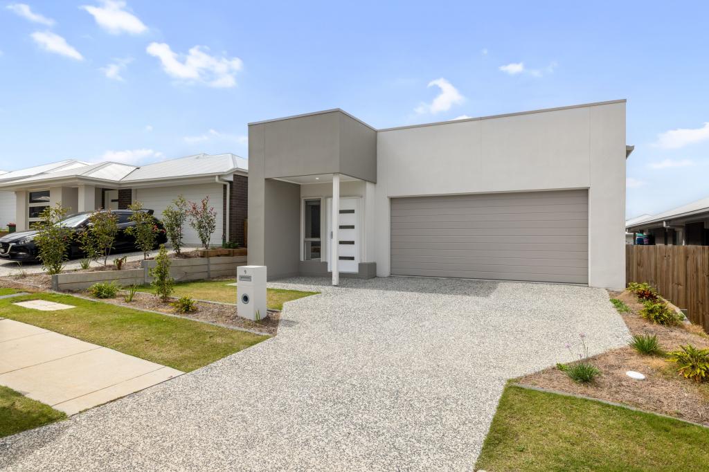 9 STRETKO ST, GREENBANK, QLD 4124