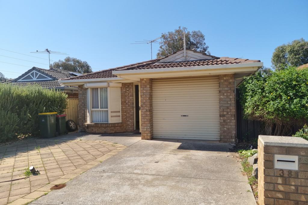 38 Parkview Dr, Blakeview, SA 5114