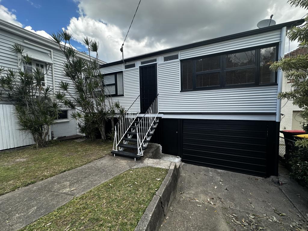 53 Wynnum Rd, Norman Park, QLD 4170