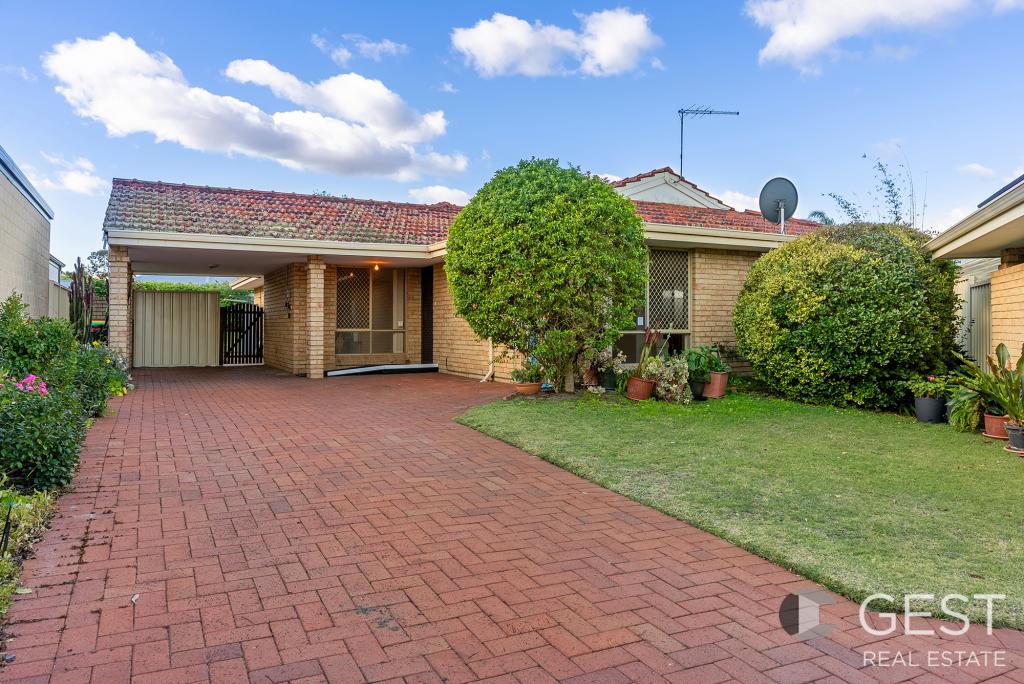 16b Seagull Cl, Ballajura, WA 6066