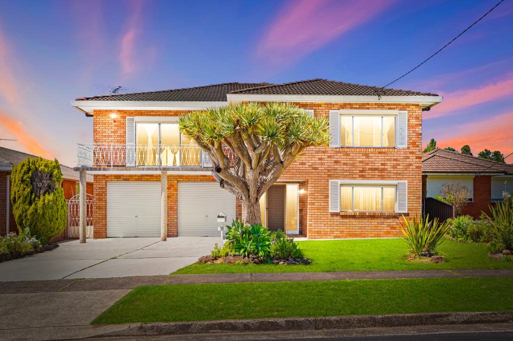 31 Grace Cres, Merrylands, NSW 2160