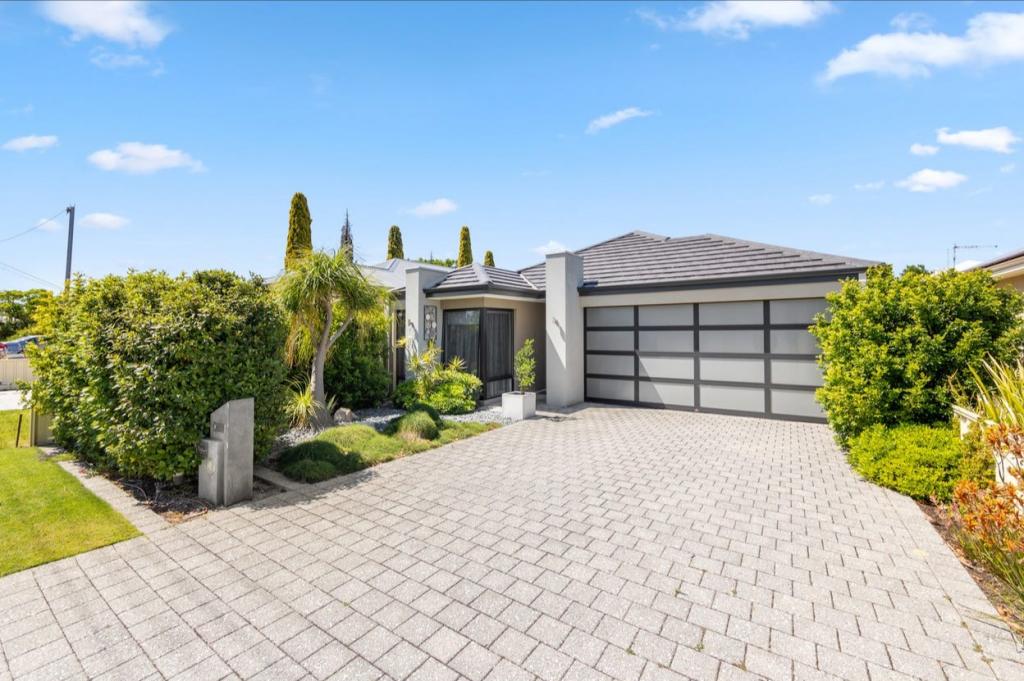 216a Shaftesbury Ave, Bedford, WA 6052