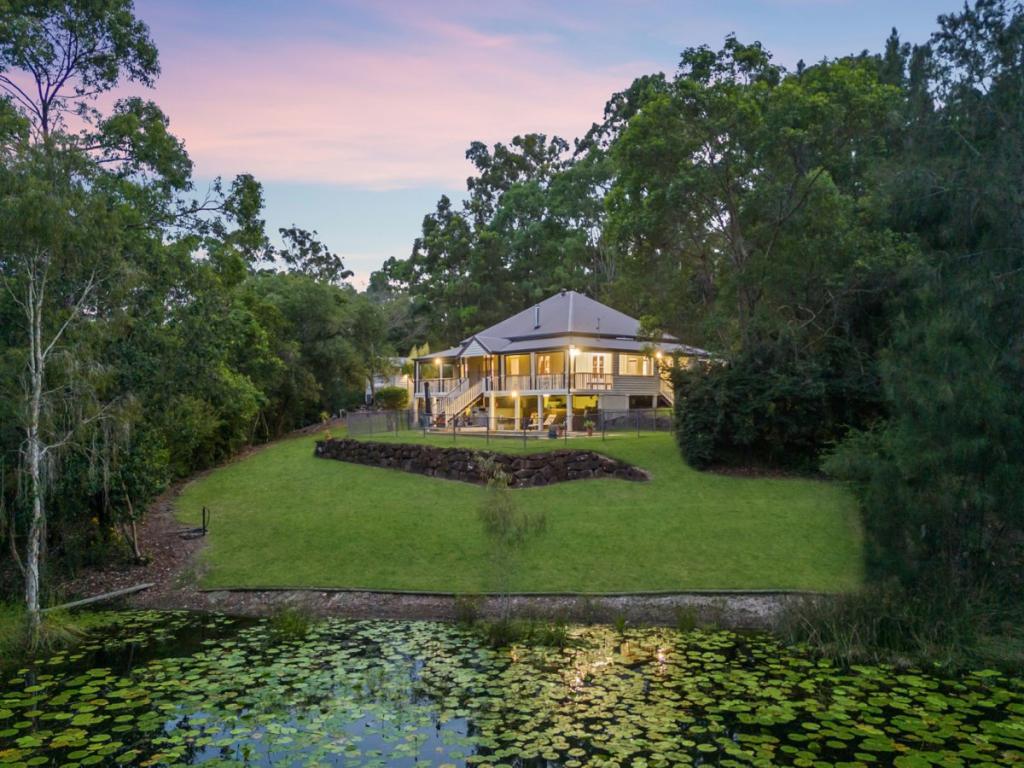 9 Evanita Dr, Gilston, QLD 4211