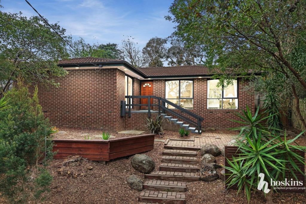 110 Narr-Maen Dr, Croydon Hills, VIC 3136
