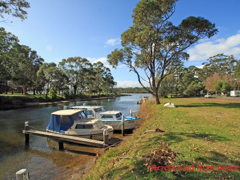 8 Alamein Rd, Sussex Inlet, NSW 2540