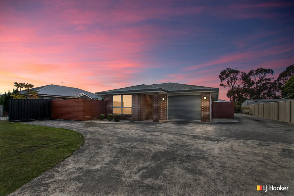 1/147 Inglis St, Wynyard, TAS 7325