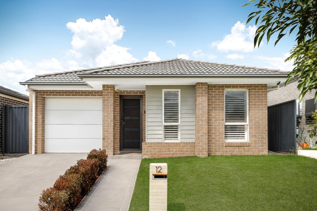 12 Greenhouse St, Austral, NSW 2179
