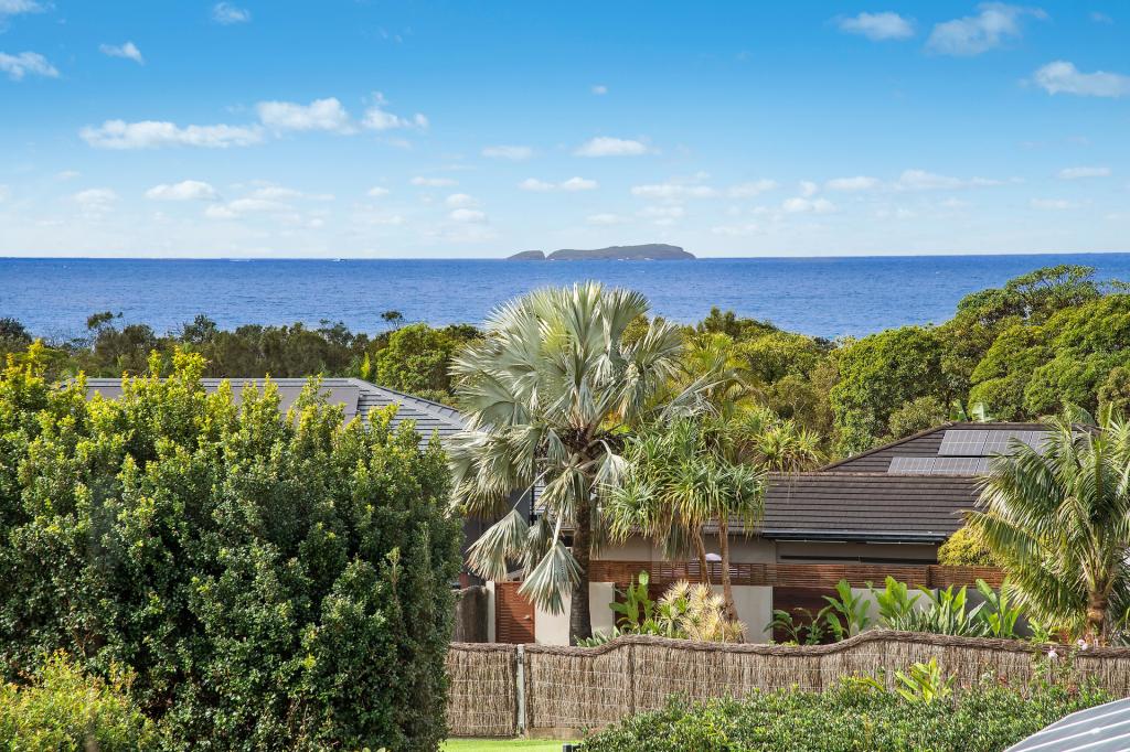 21 Split Solitary Rd, Sapphire Beach, NSW 2450