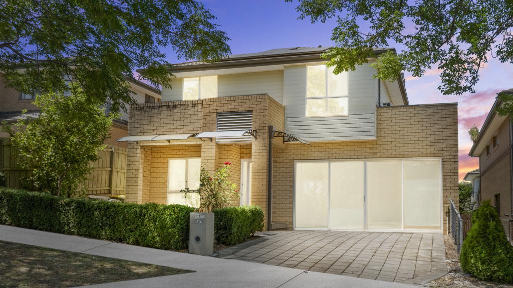 32 WATERLILY DR, EPPING, VIC 3076