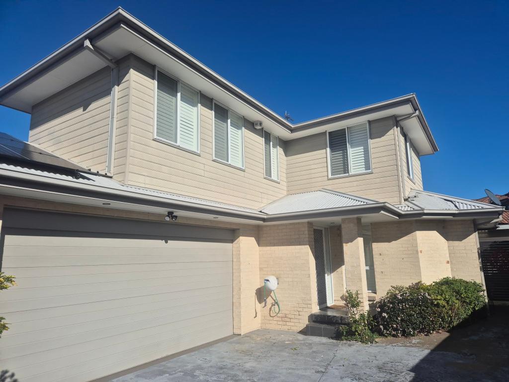 2/27a Hennesy St, Flinders, NSW 2529