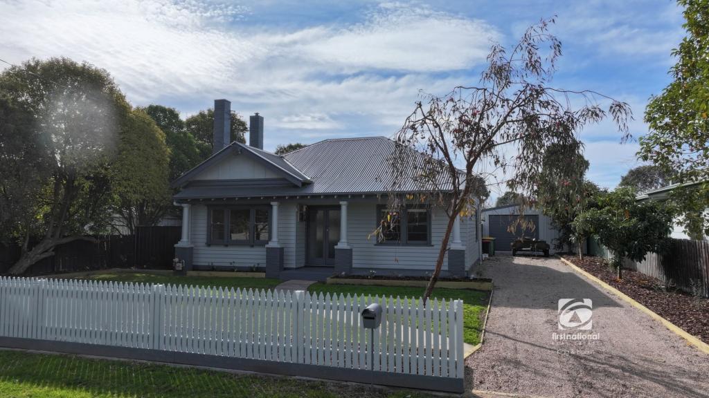 24 Swan St, Bairnsdale, VIC 3875
