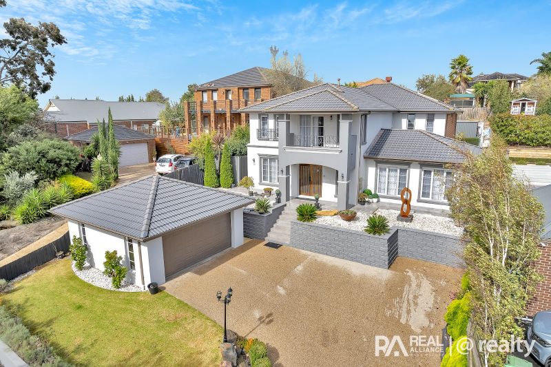 22 Royal Cres, Beaconsfield, VIC 3807