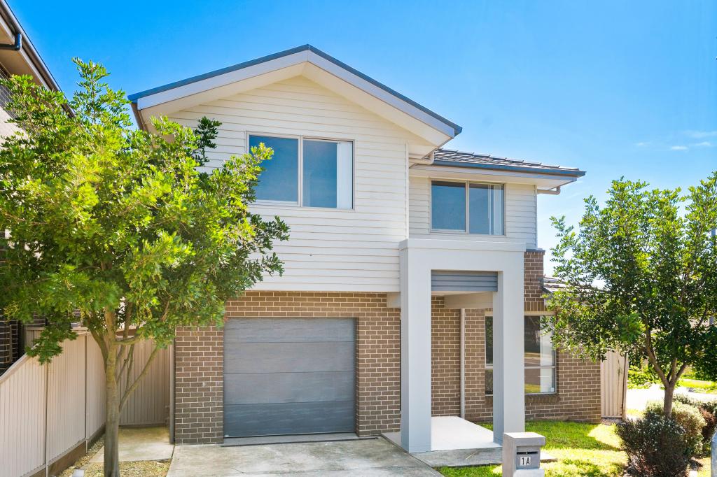 1a Ritchie Tce, Middleton Grange, NSW 2171